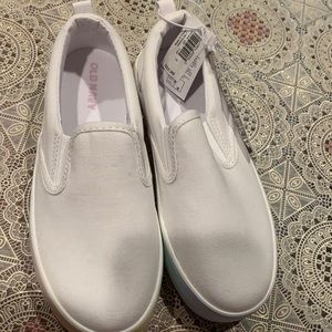 Kids shoes, never worn, still with the tag